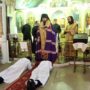 episkop_mitrofan_sovershil_bozhestvennuyu_liturgiyu_v_tosno4